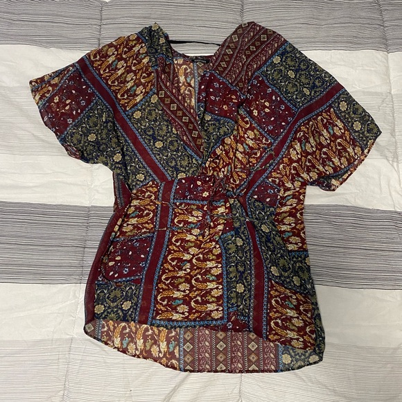 Boohoo Boho Patchwork Print Tie Front Blouse - Picture 4 of 5